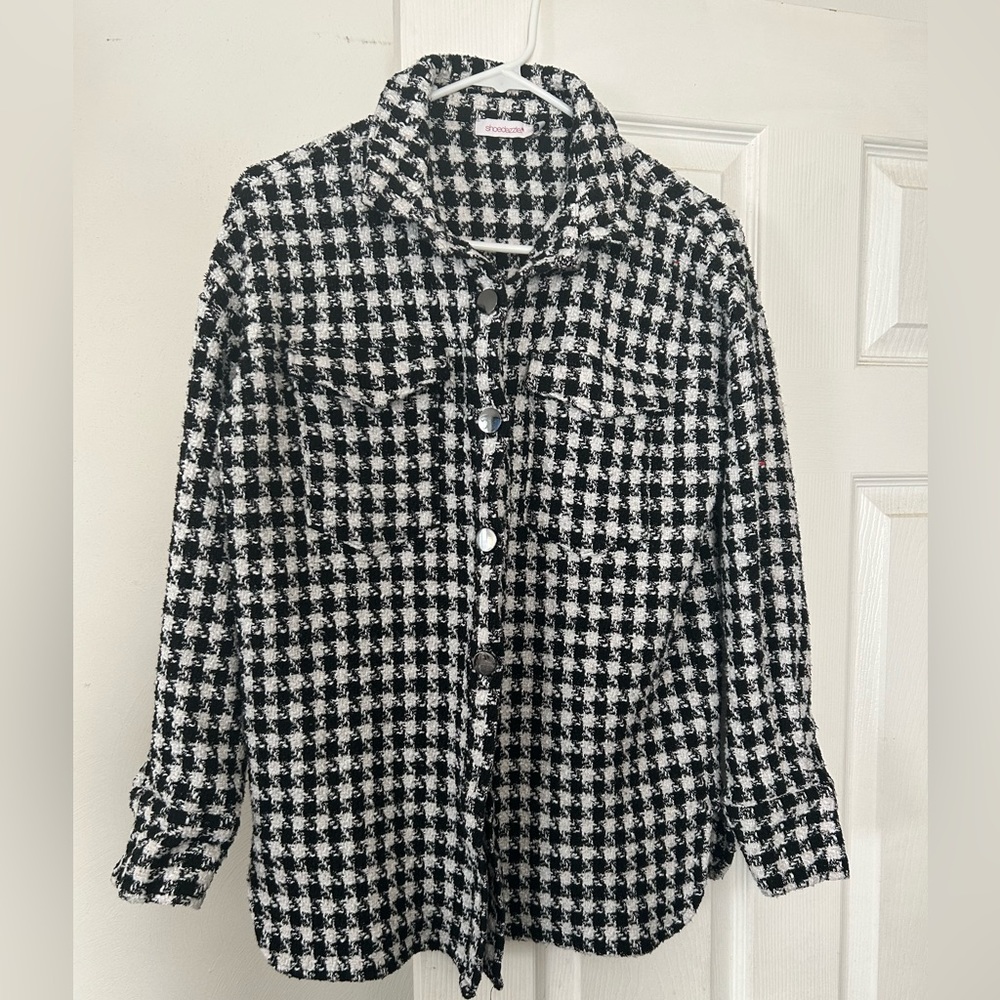 Shoe Dazzle hounds tooth button down shirt size Large women's